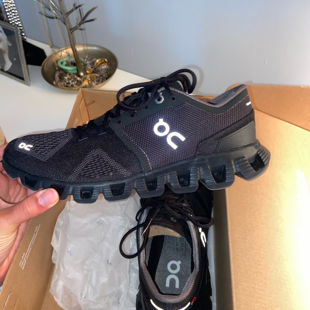 Black On Running (Cloud) Shoes
